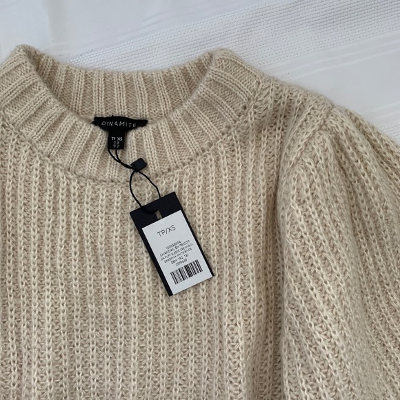 Dynamite Puff sleeve sweater - Picture 5 of 10